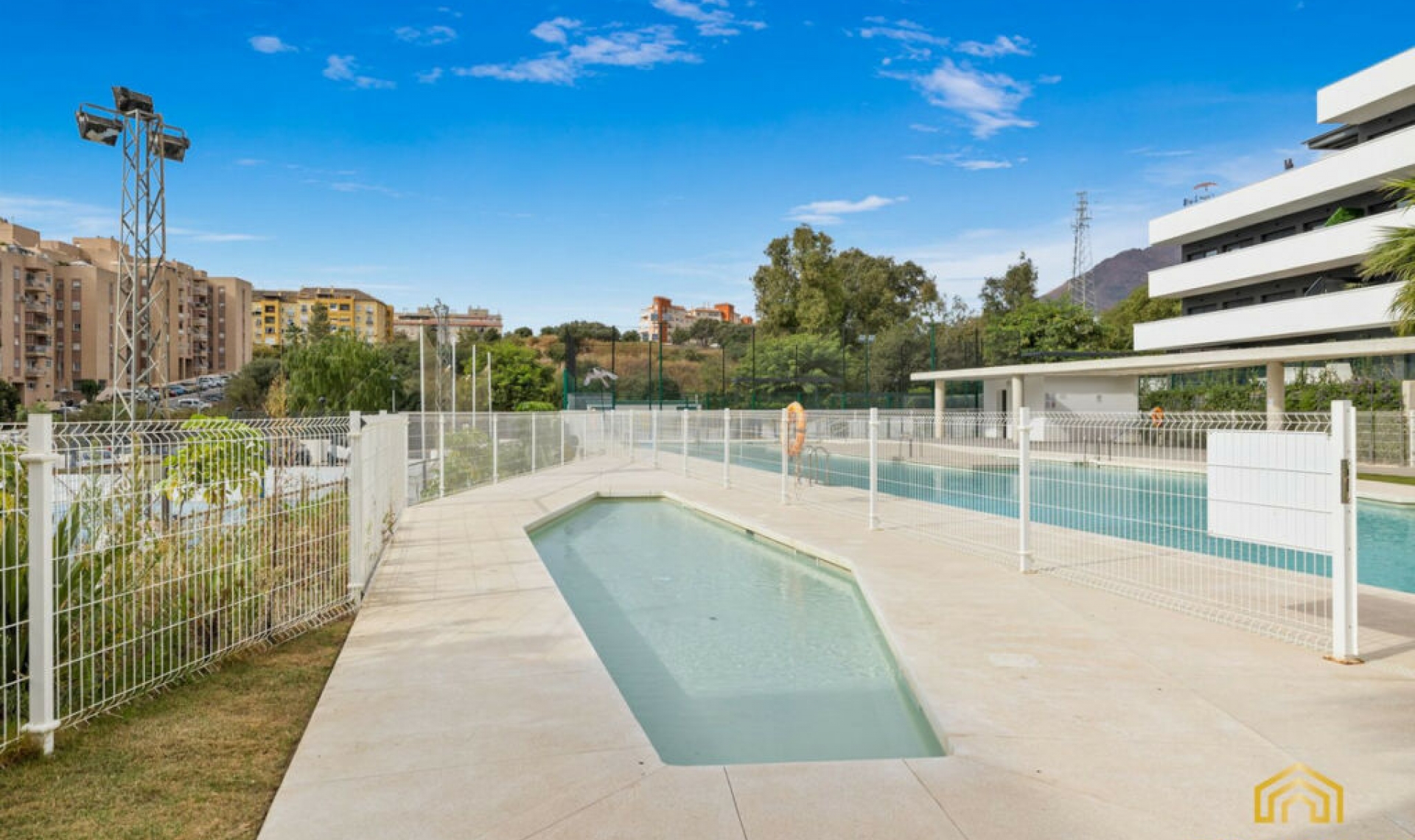 Další prodej - Apartment -
Estepona