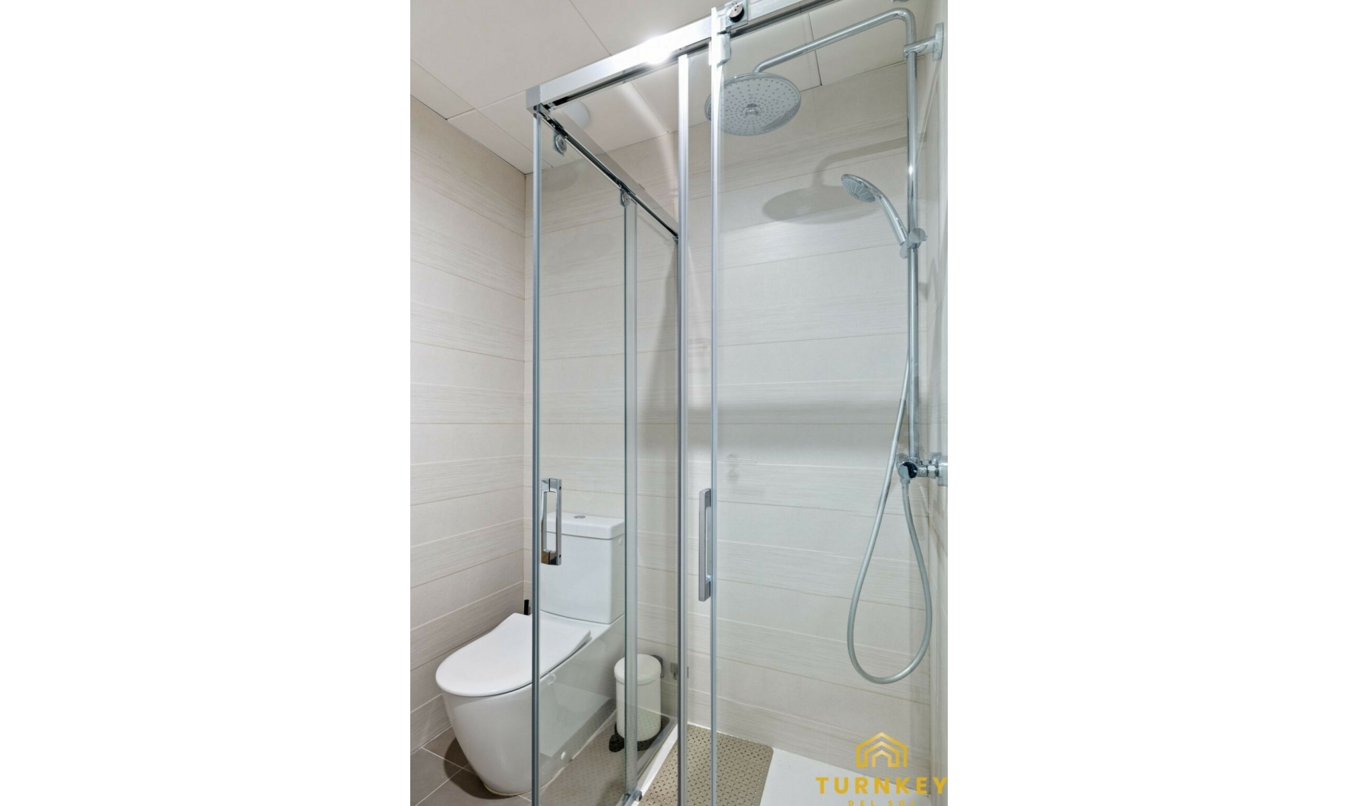 Další prodej - Apartment -
Estepona