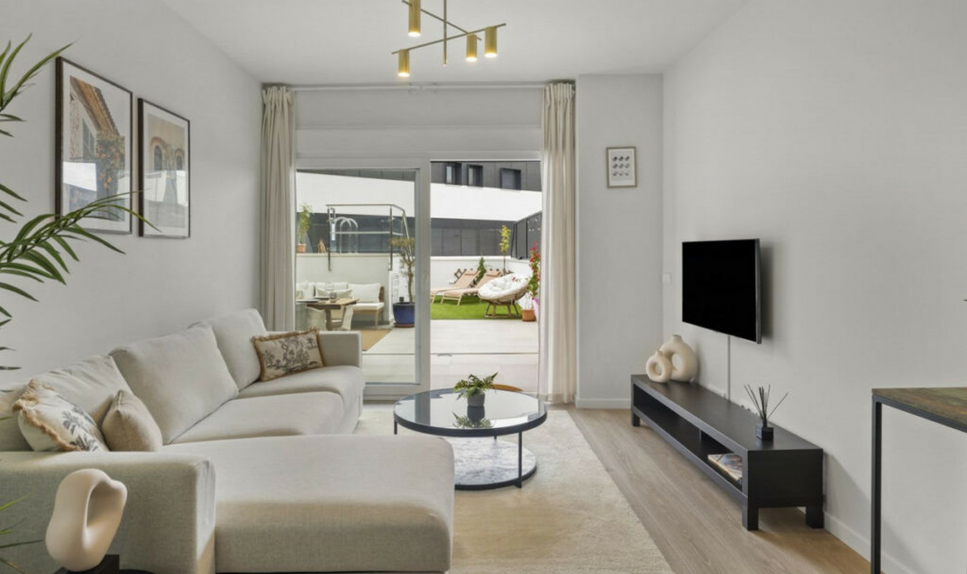 Další prodej - Apartment -
Estepona
