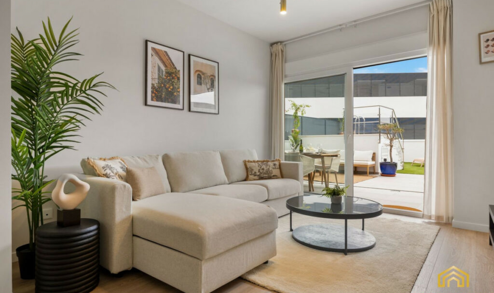 Další prodej - Apartment -
Estepona