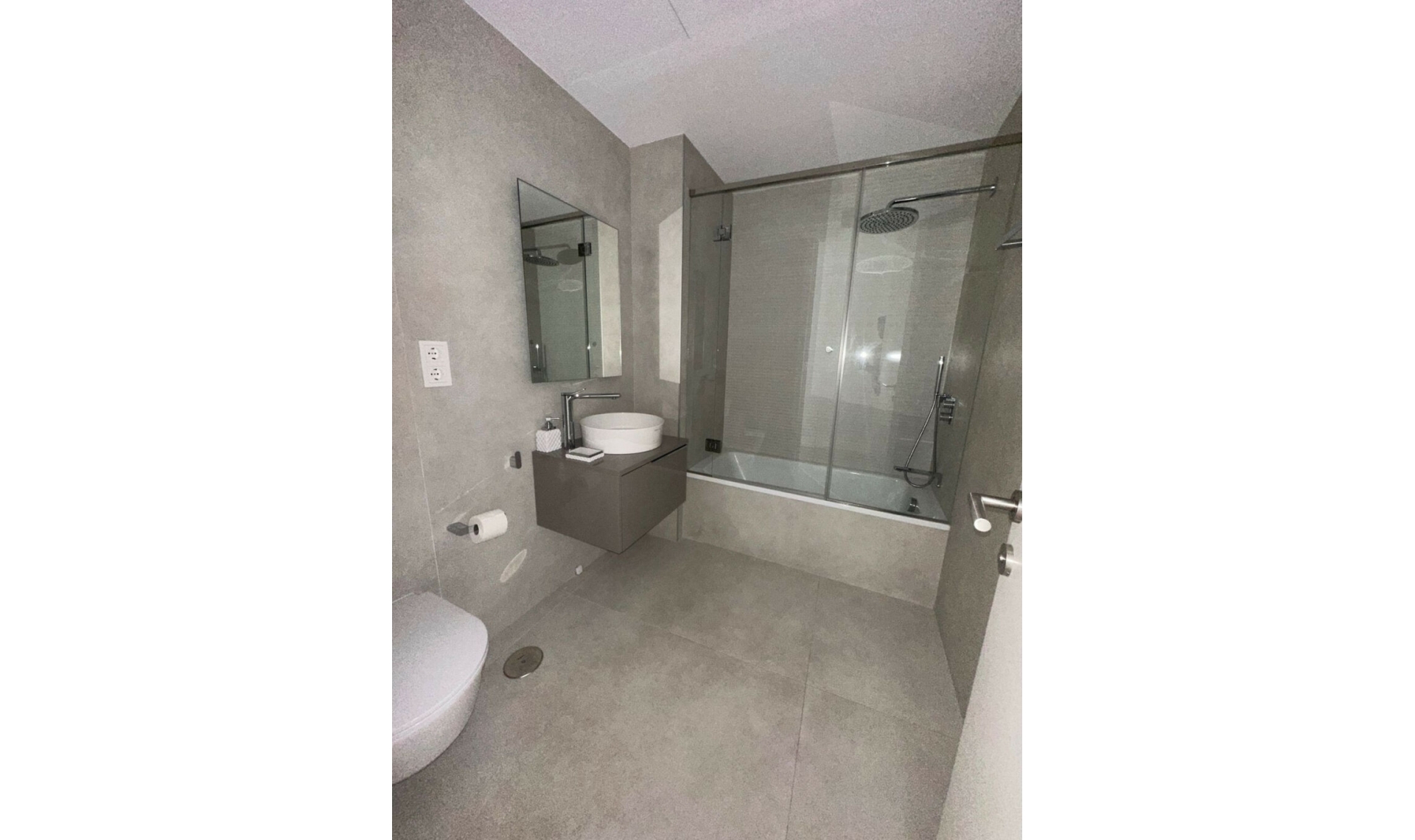 Další prodej - Apartment -
Estepona