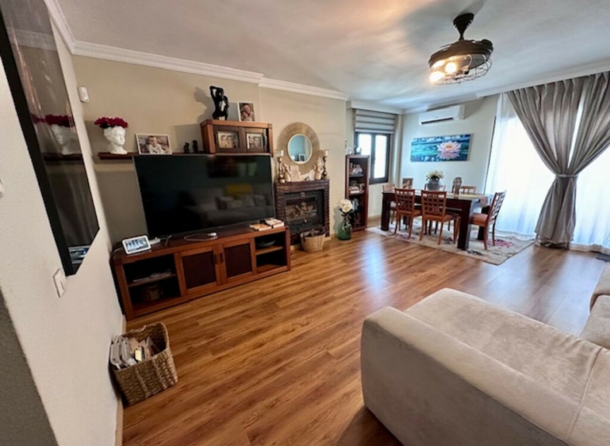 Další prodej - Apartment -
Estepona