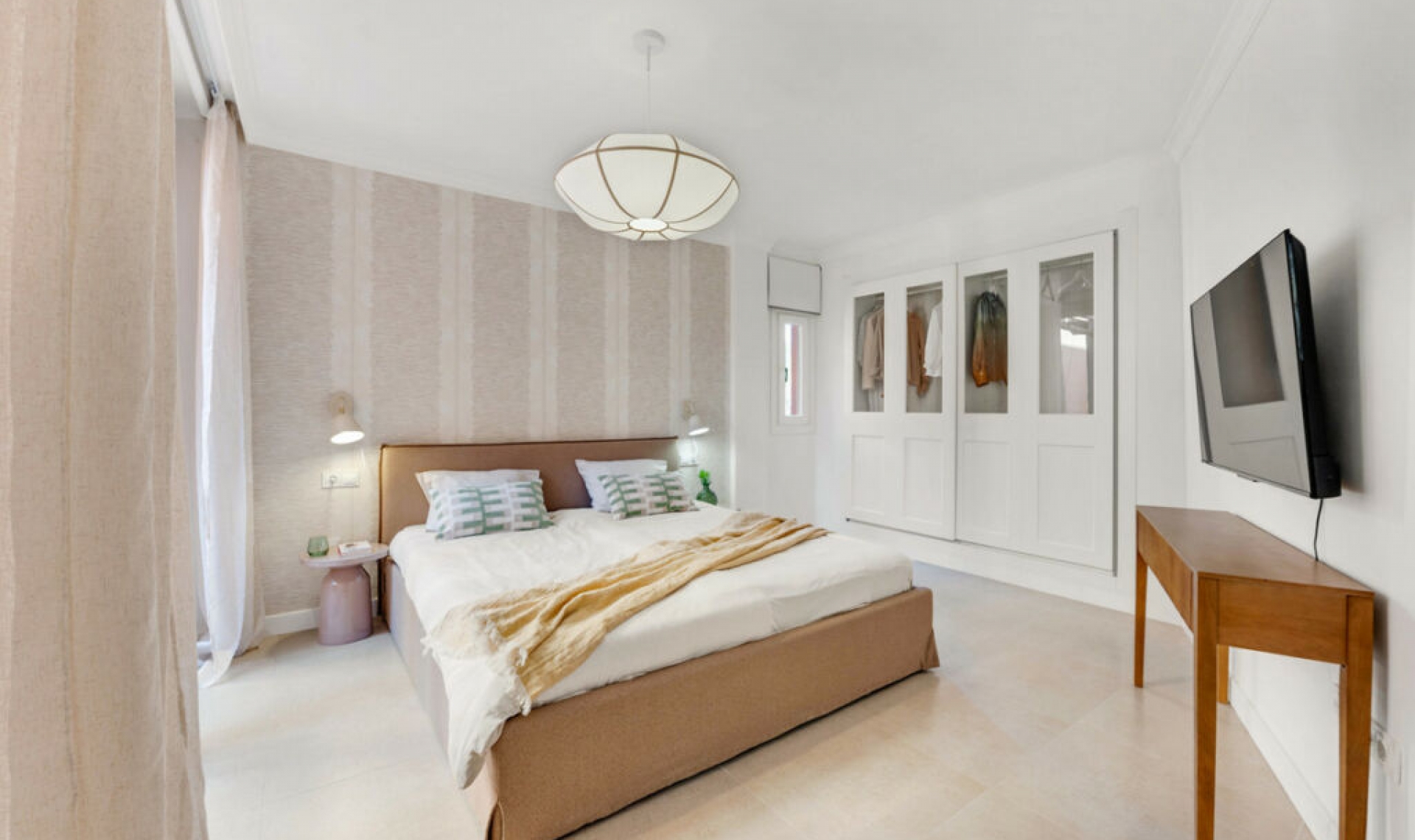 Další prodej - Apartment -
Estepona