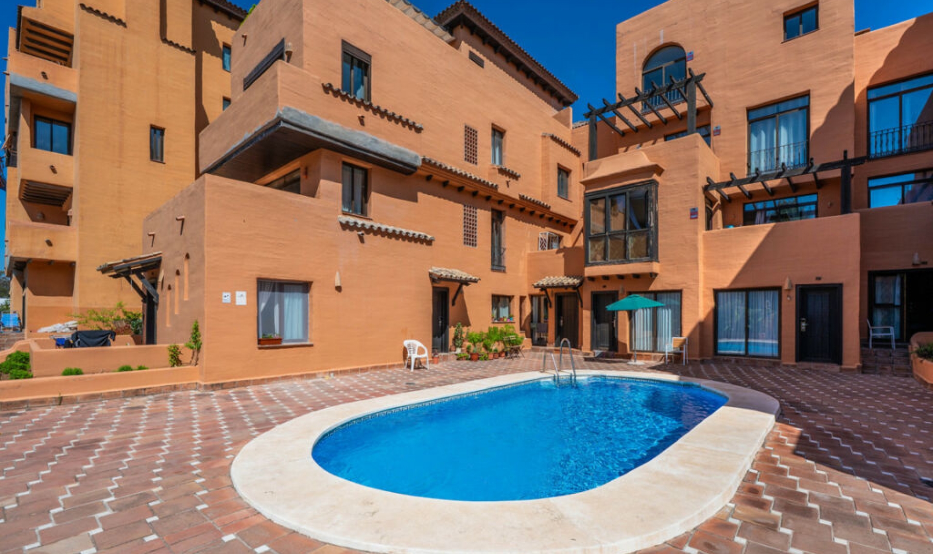 Další prodej - Apartment -
Estepona