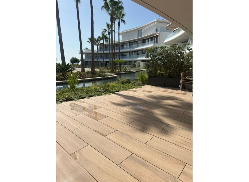 Další prodej - Apartment -
Estepona