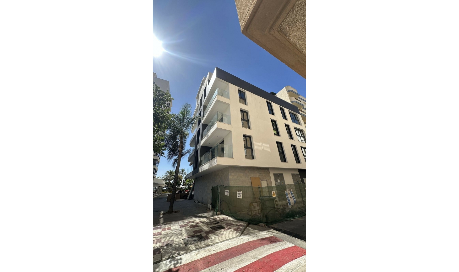 Další prodej - Apartment -
Estepona