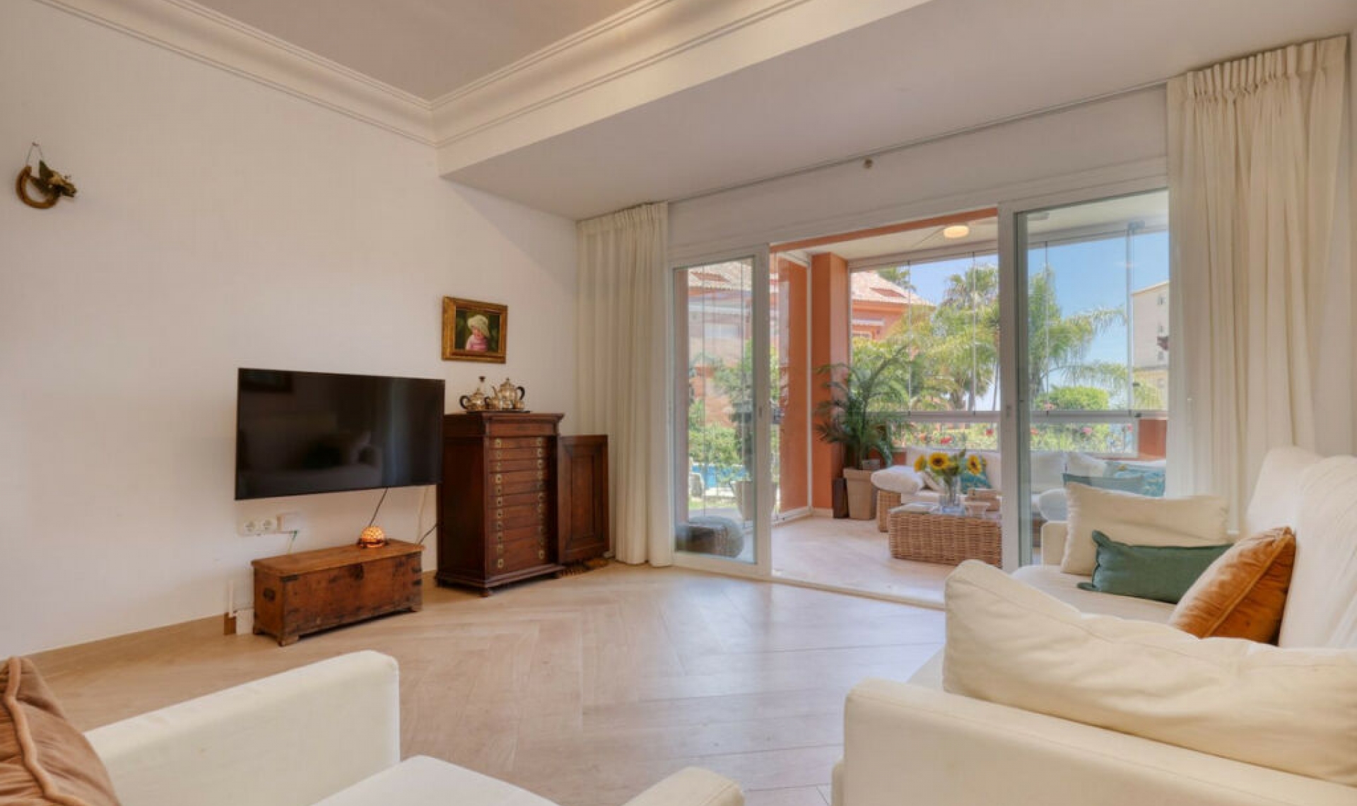Další prodej - Apartment -
Estepona