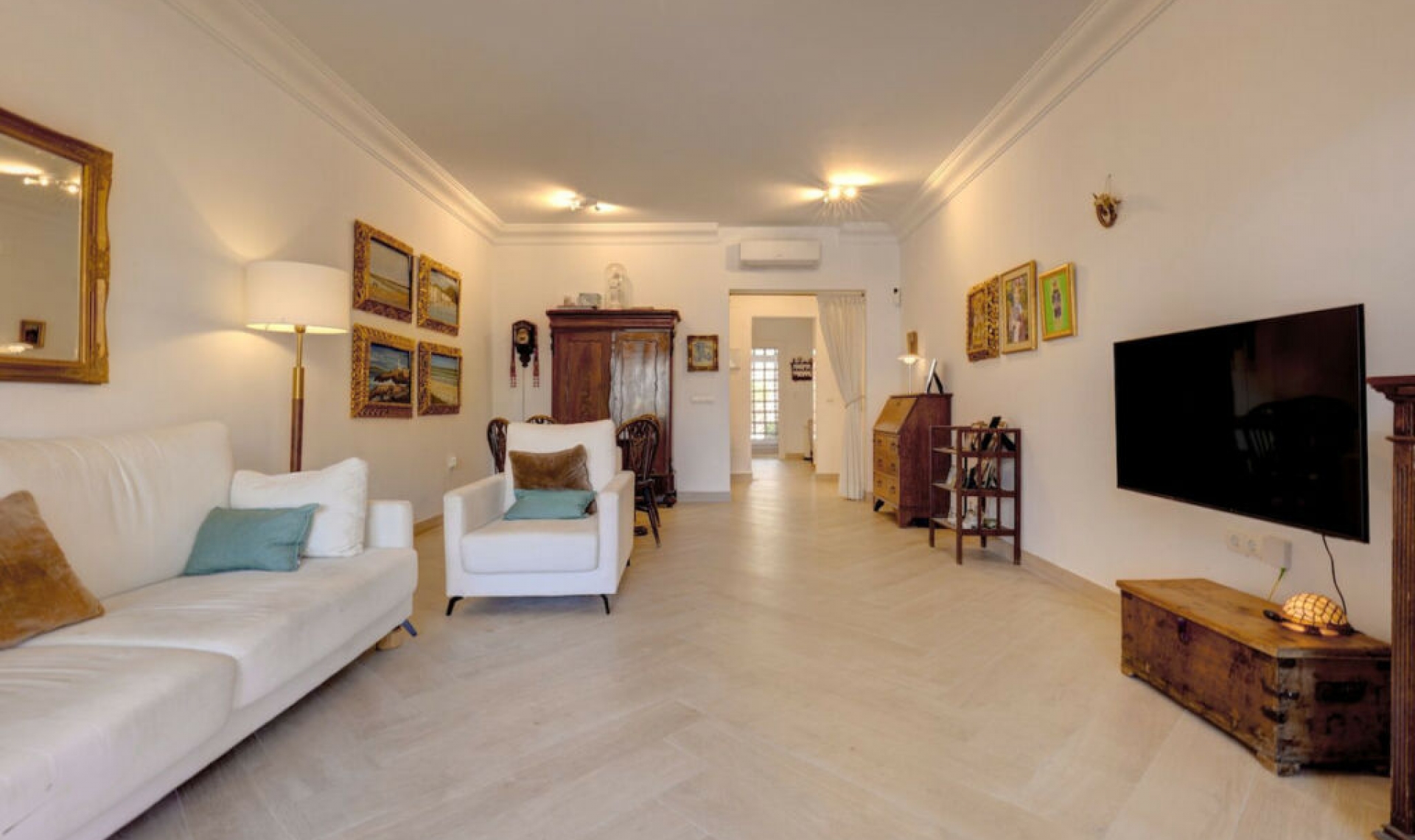 Další prodej - Apartment -
Estepona