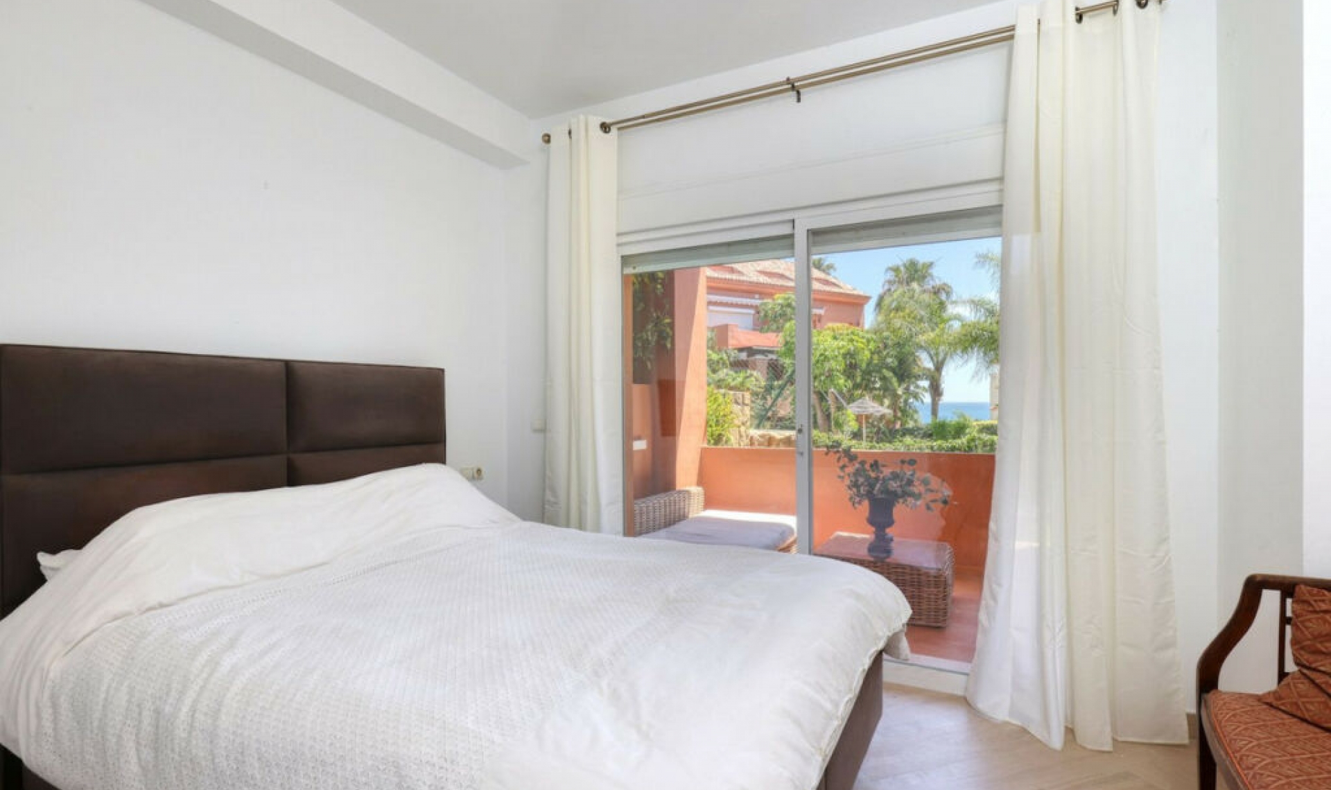 Další prodej - Apartment -
Estepona