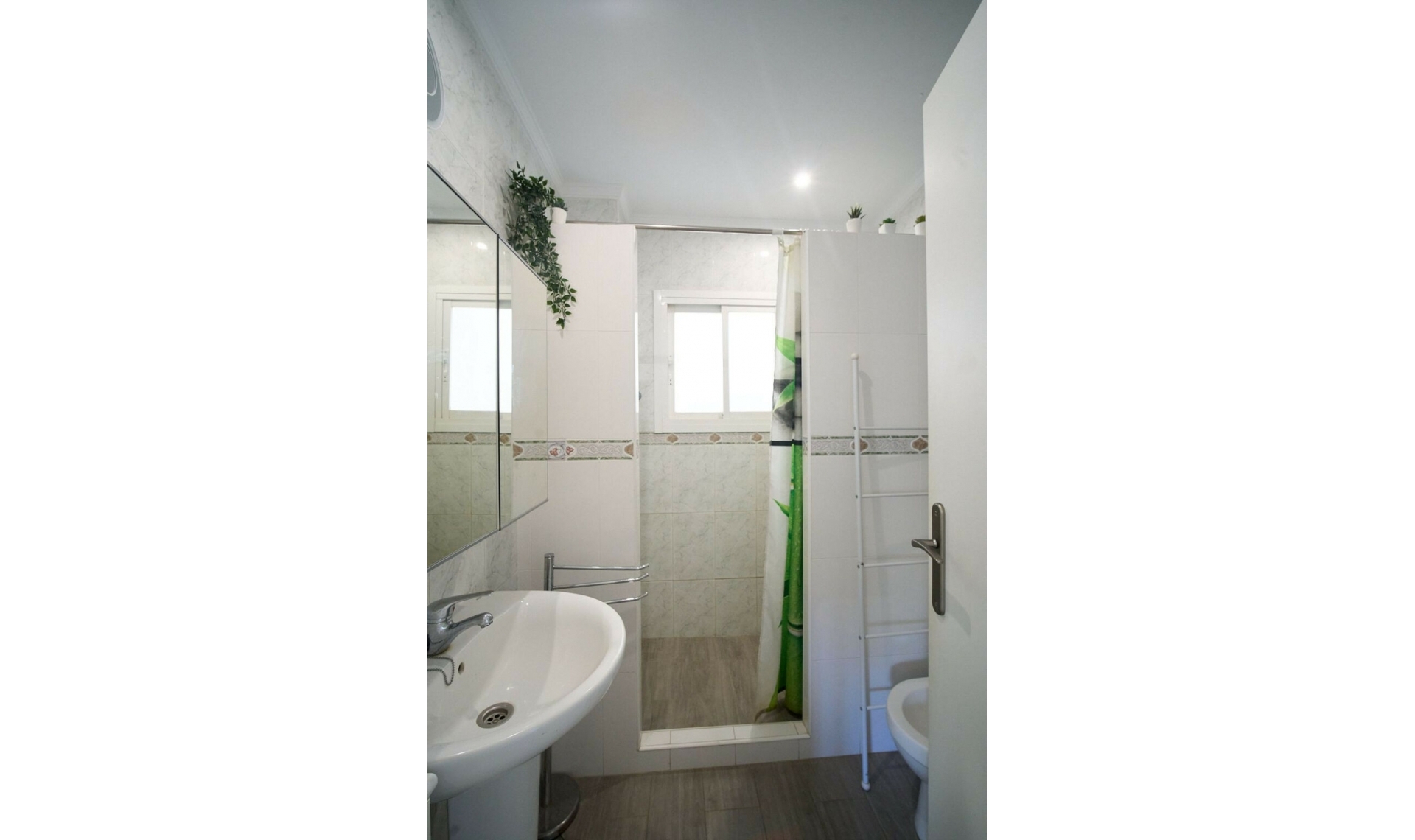 Další prodej - Apartment -
Estepona