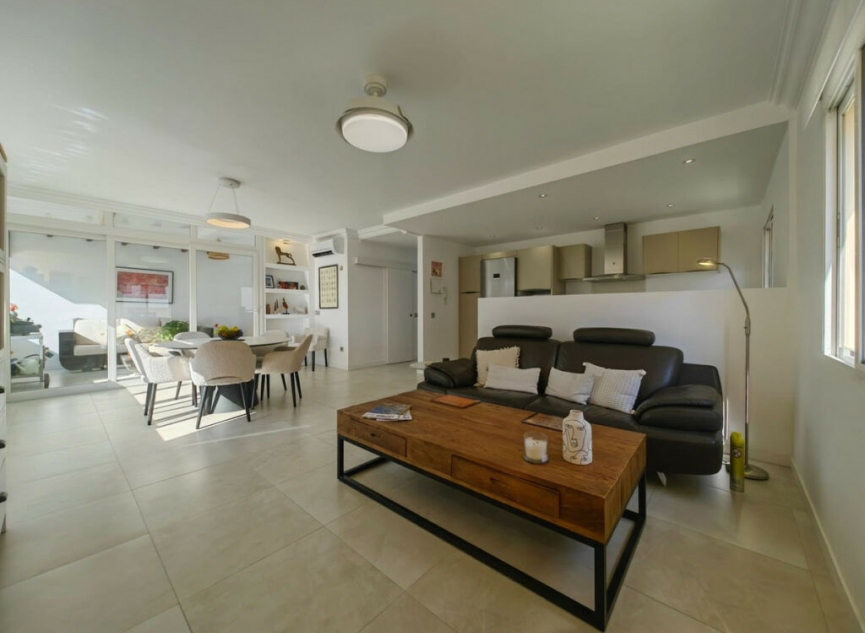 Další prodej - Apartment -
Estepona