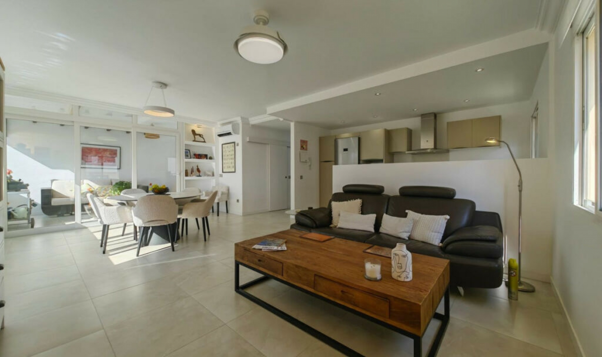 Další prodej - Apartment -
Estepona