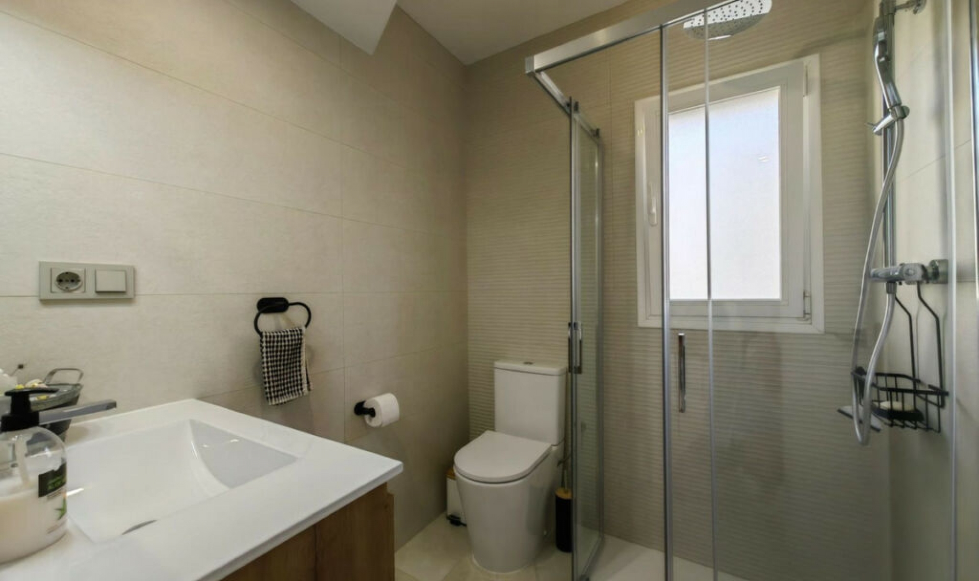 Další prodej - Apartment -
Estepona