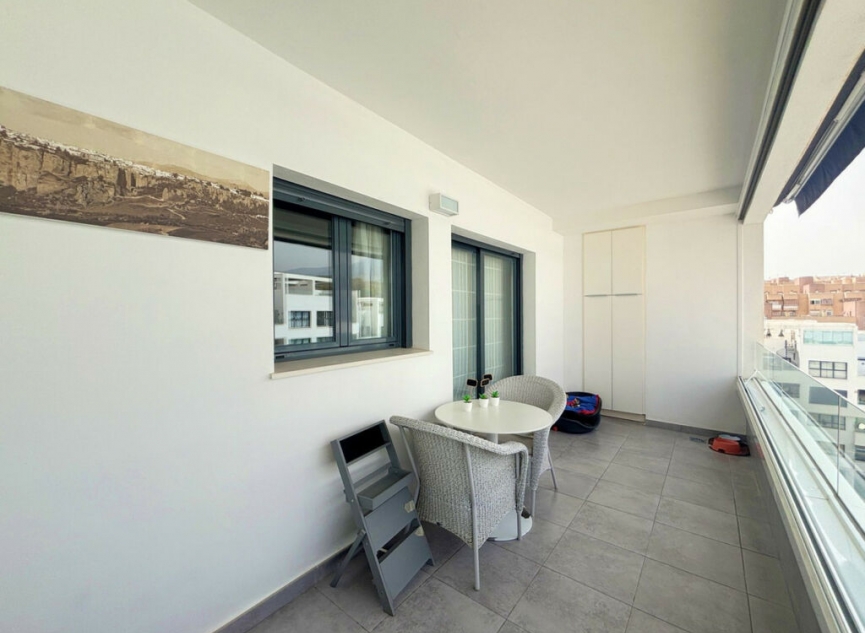 Další prodej - Apartment -
Estepona