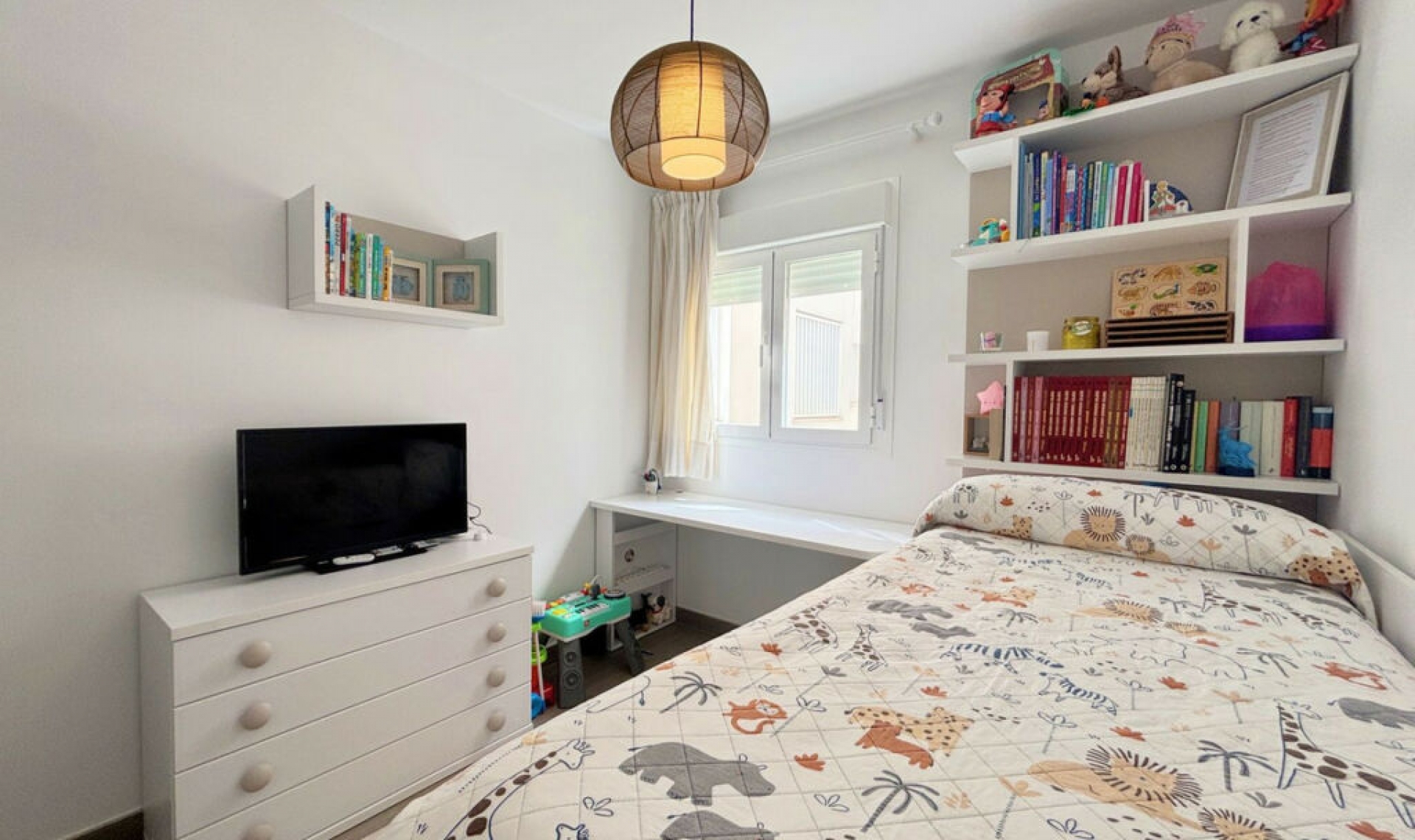 Další prodej - Apartment -
Estepona