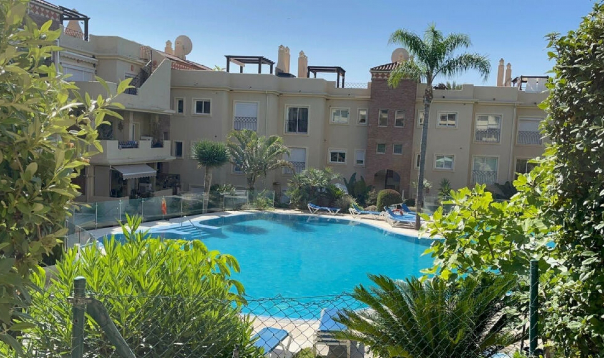 Další prodej - Apartment -
Estepona
