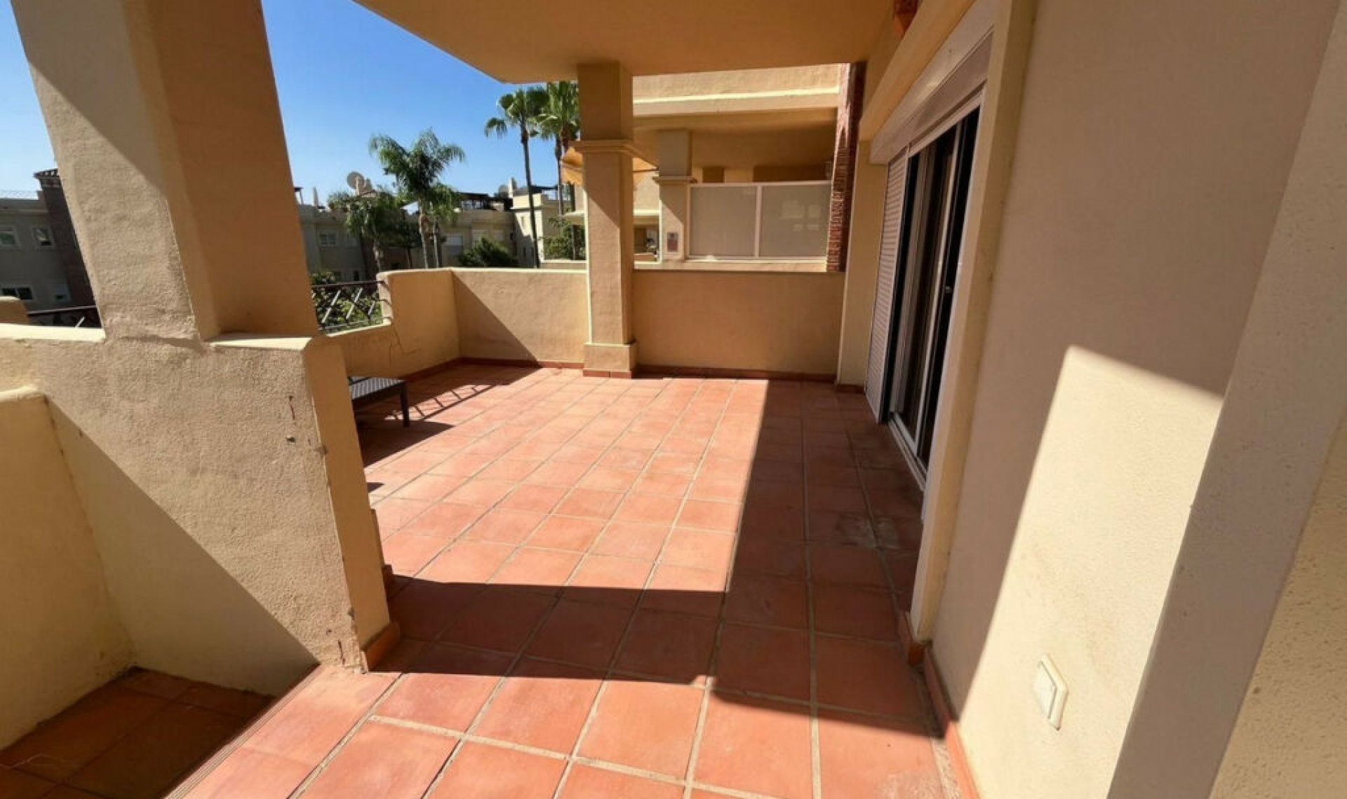 Další prodej - Apartment -
Estepona