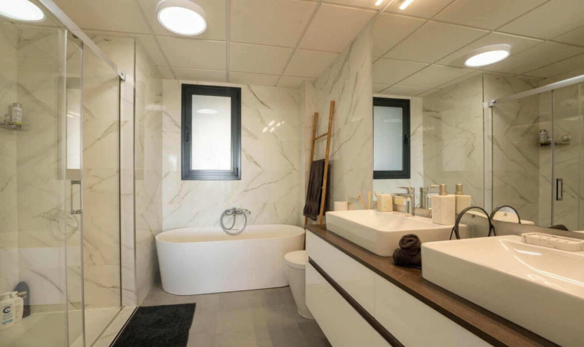Další prodej - Apartment -
Estepona