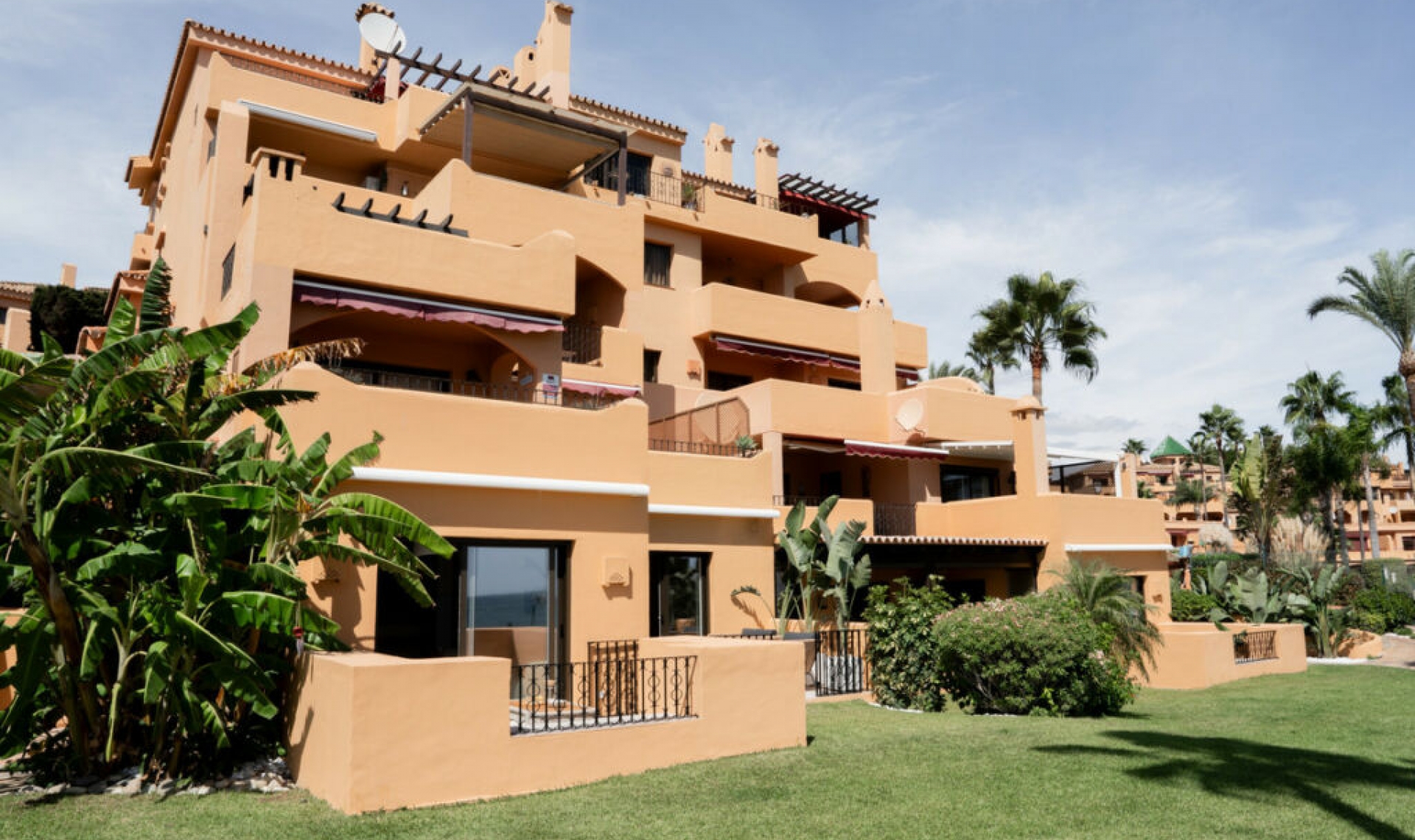 Další prodej - Apartment -
Estepona