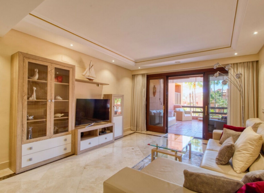 Další prodej - Apartment -
Estepona