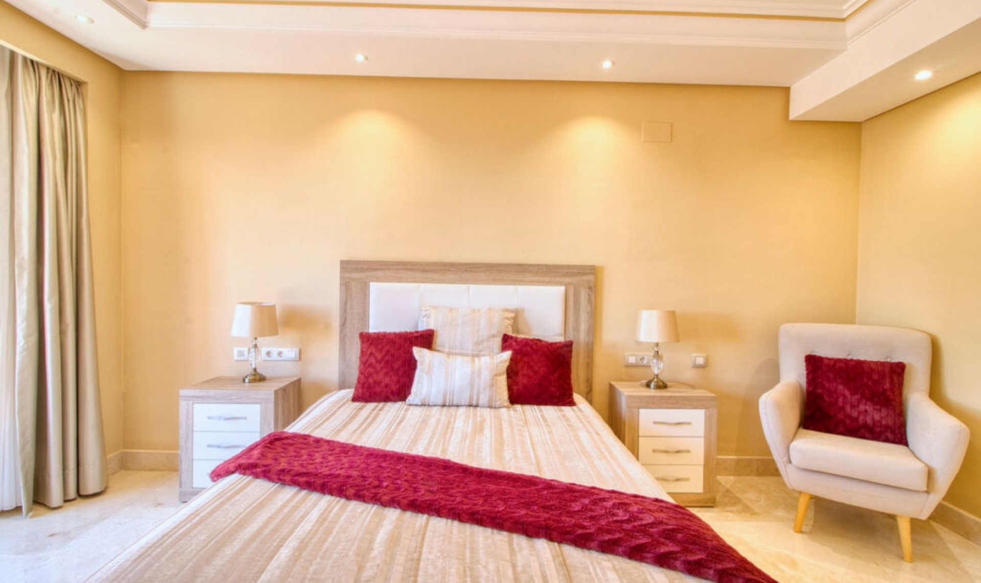Další prodej - Apartment -
Estepona