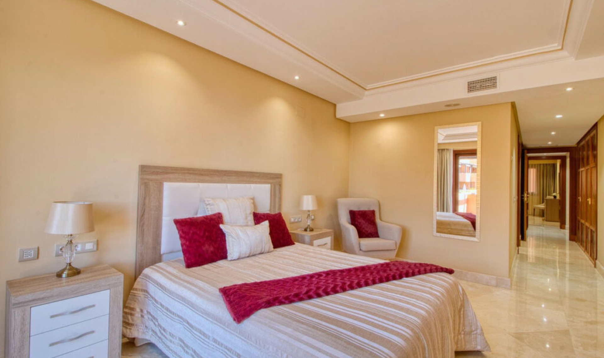 Další prodej - Apartment -
Estepona