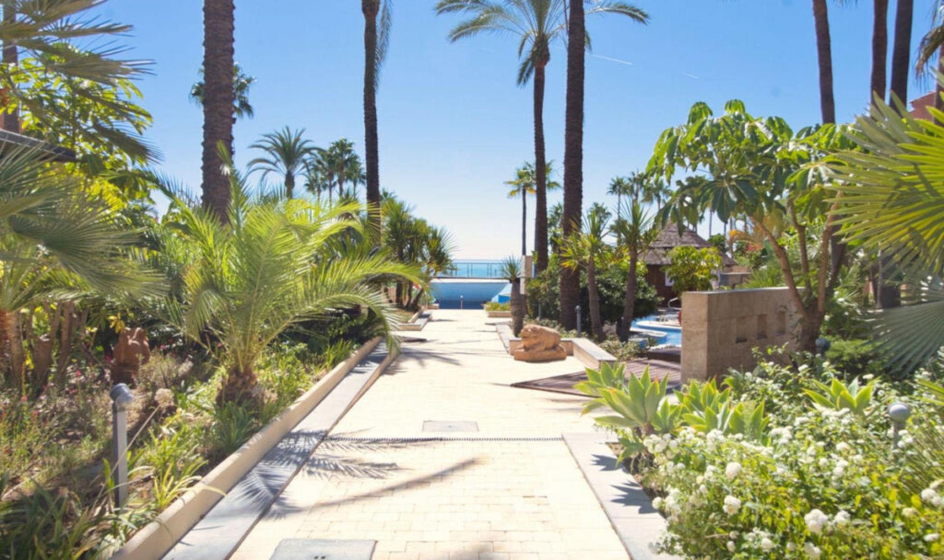 Další prodej - Apartment -
Estepona