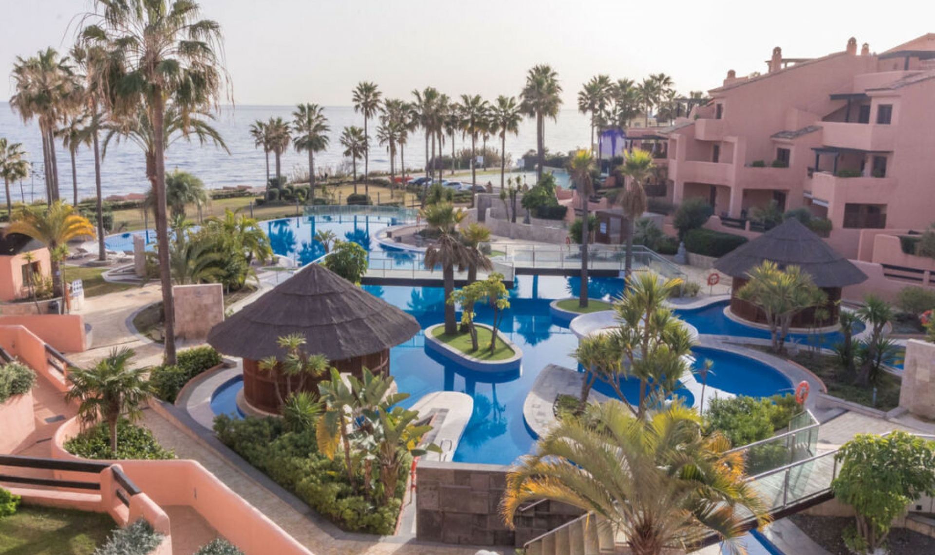 Další prodej - Apartment -
Estepona