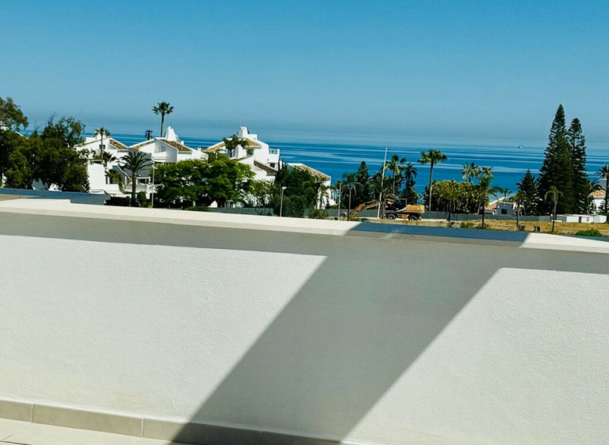 Další prodej - Apartment -
Estepona