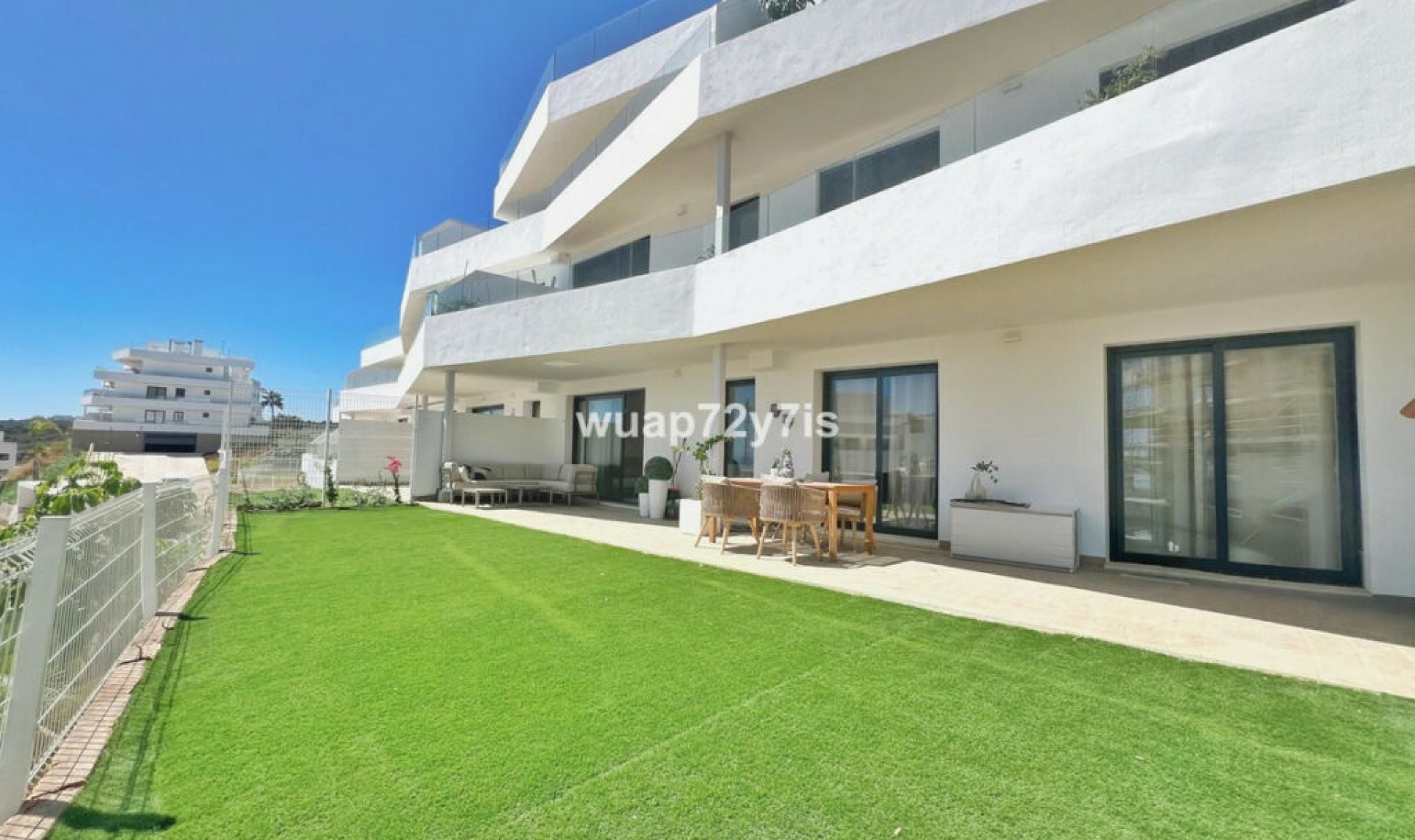 Další prodej - Apartment -
Estepona