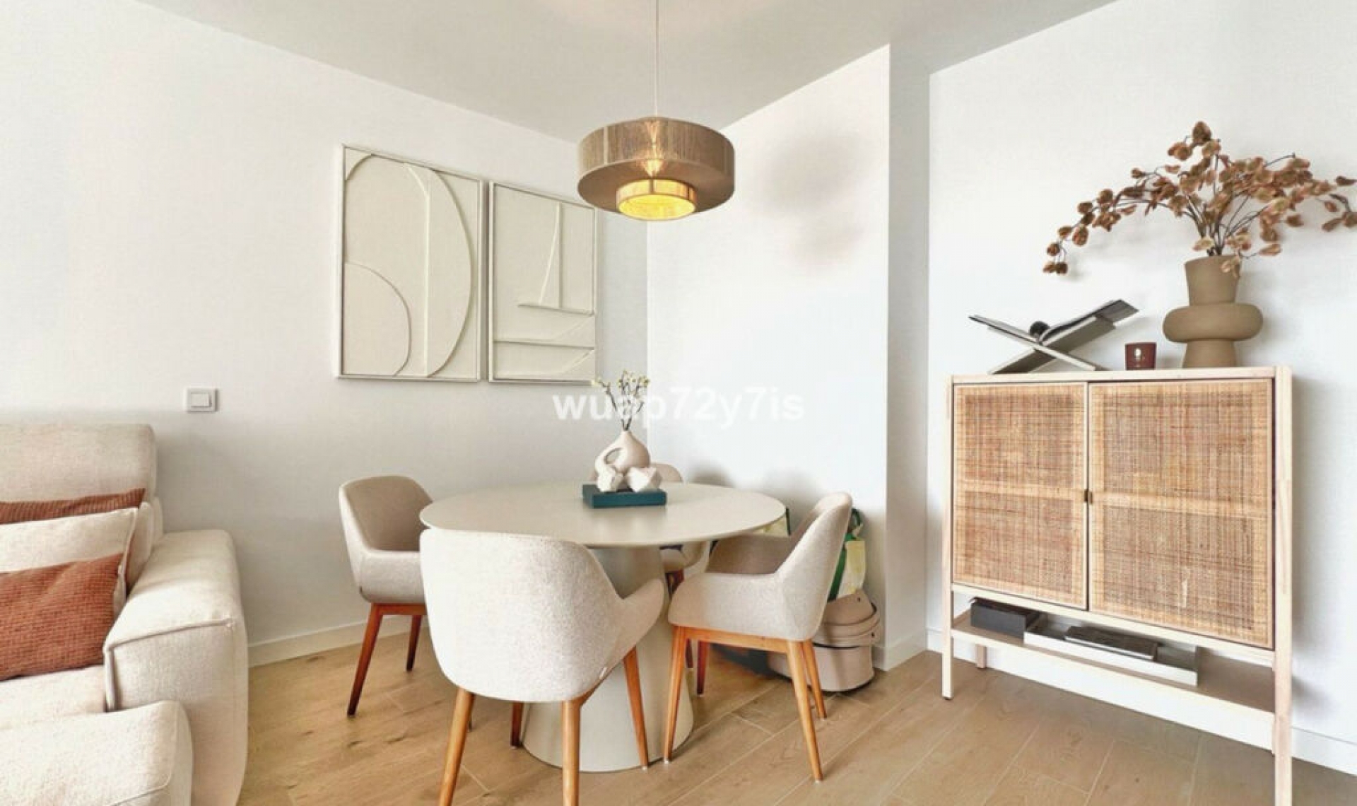 Další prodej - Apartment -
Estepona
