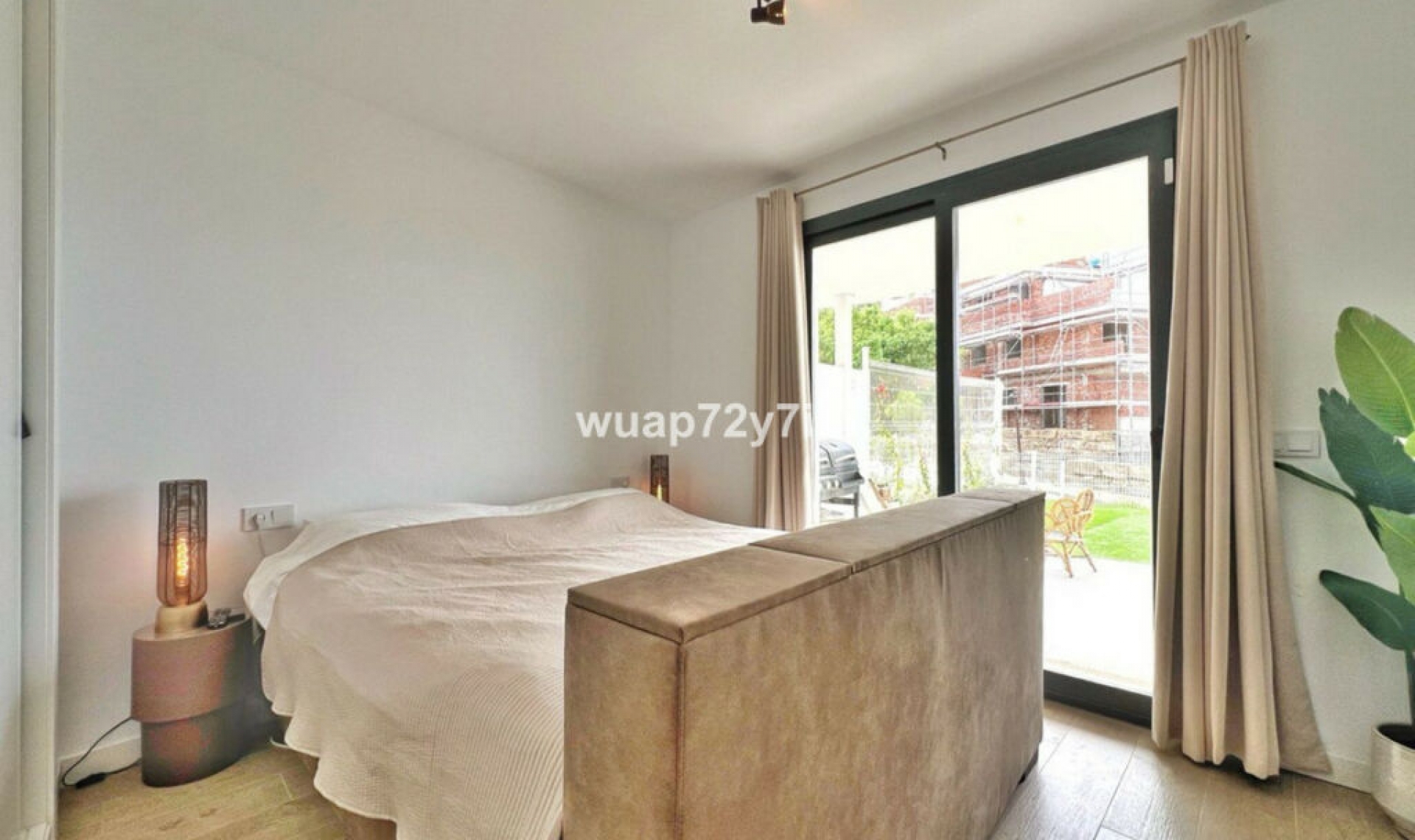 Další prodej - Apartment -
Estepona