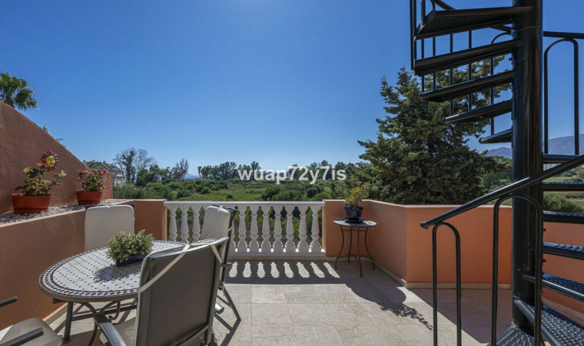 Další prodej - Apartment -
Estepona