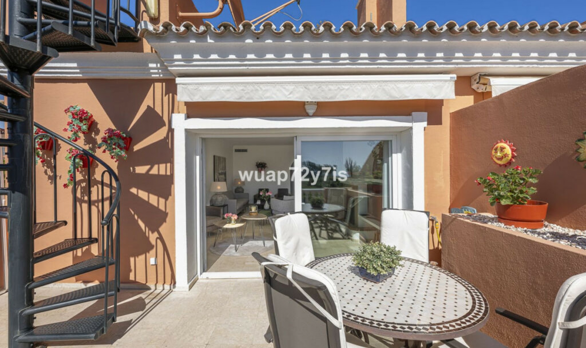 Další prodej - Apartment -
Estepona