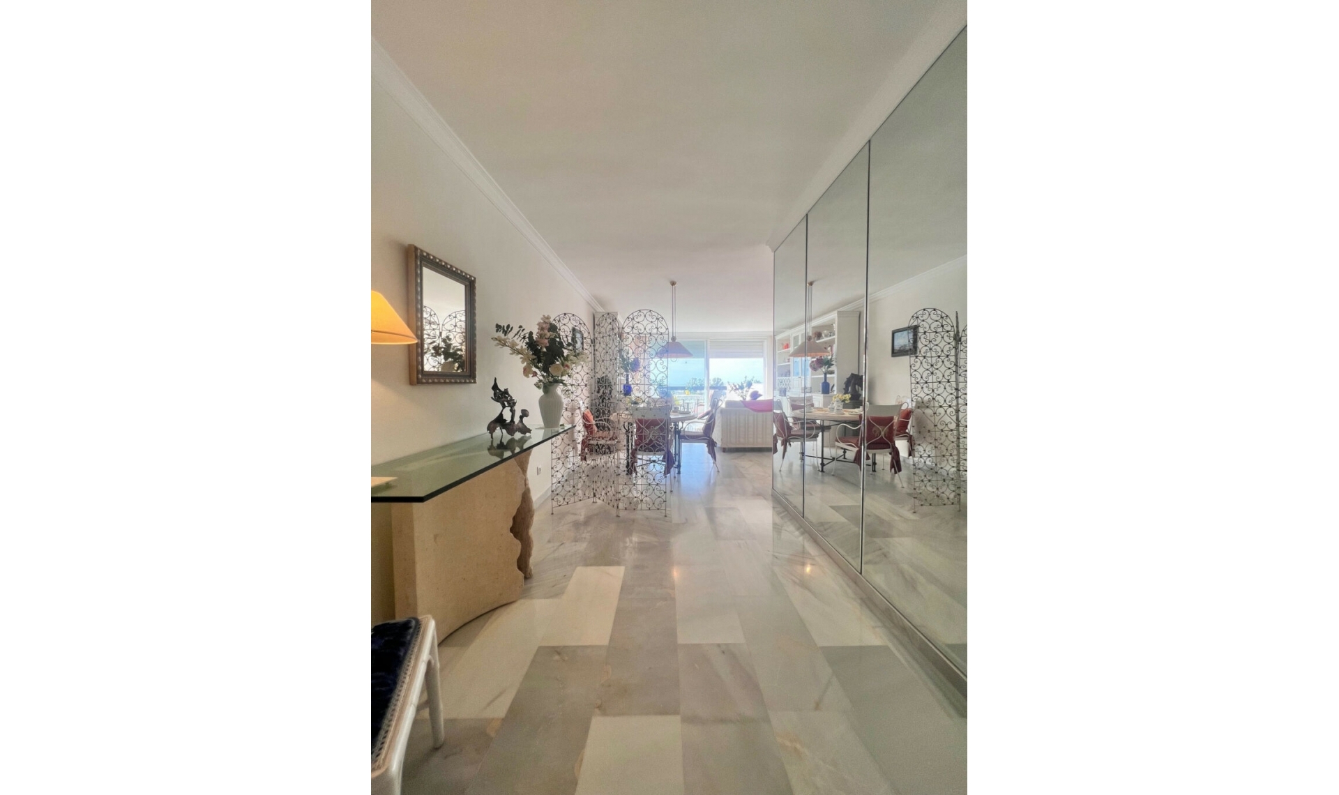 Další prodej - Apartment -
Estepona