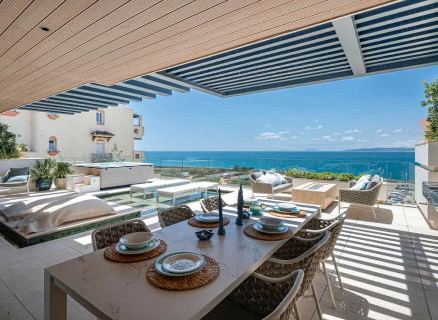 Další prodej - Apartment -
Estepona