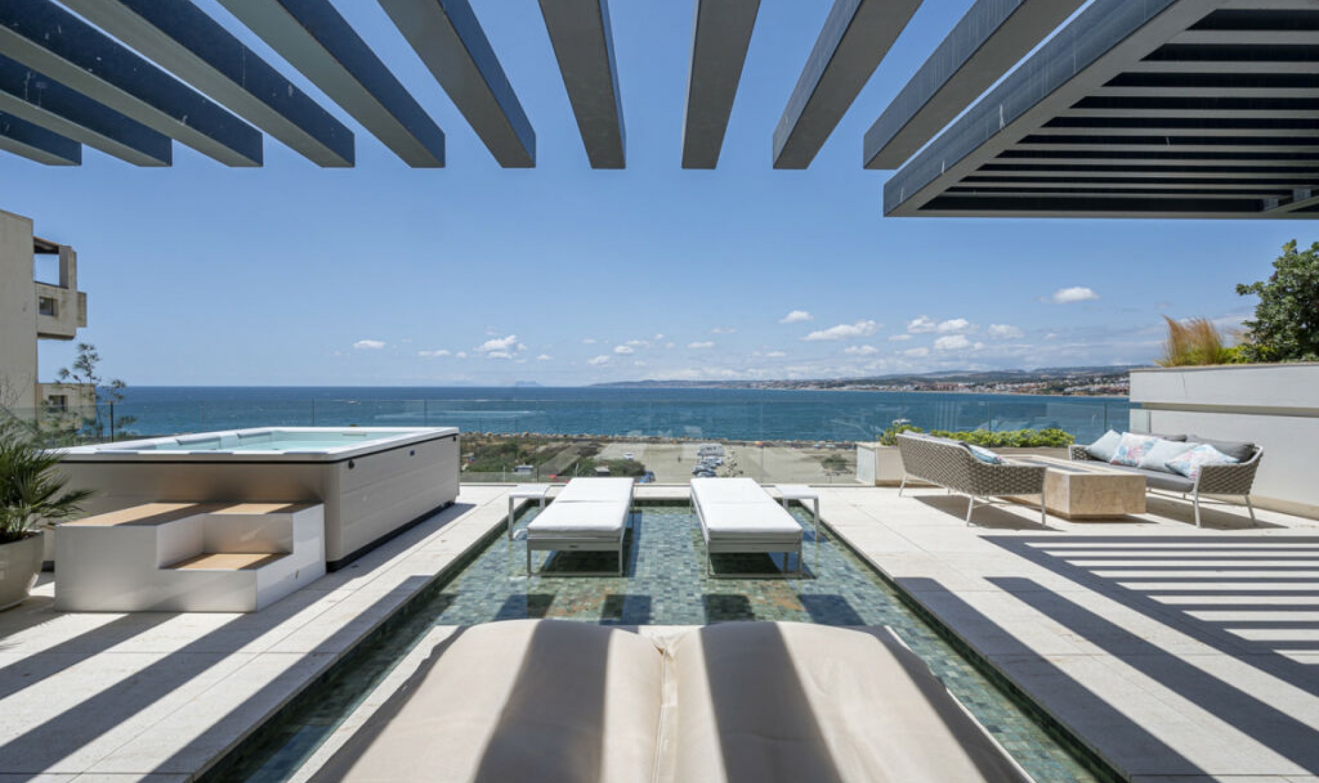 Další prodej - Apartment -
Estepona