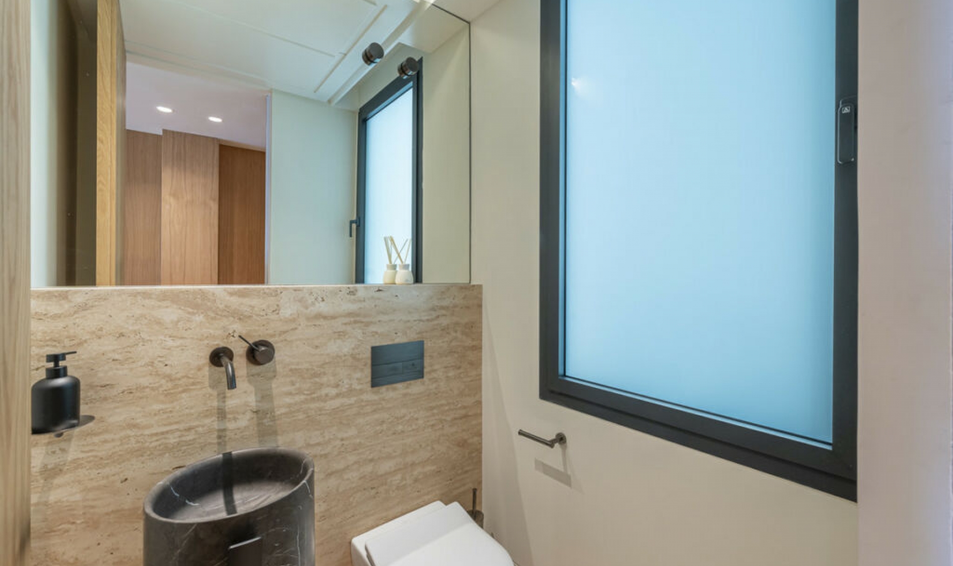 Další prodej - Apartment -
Estepona