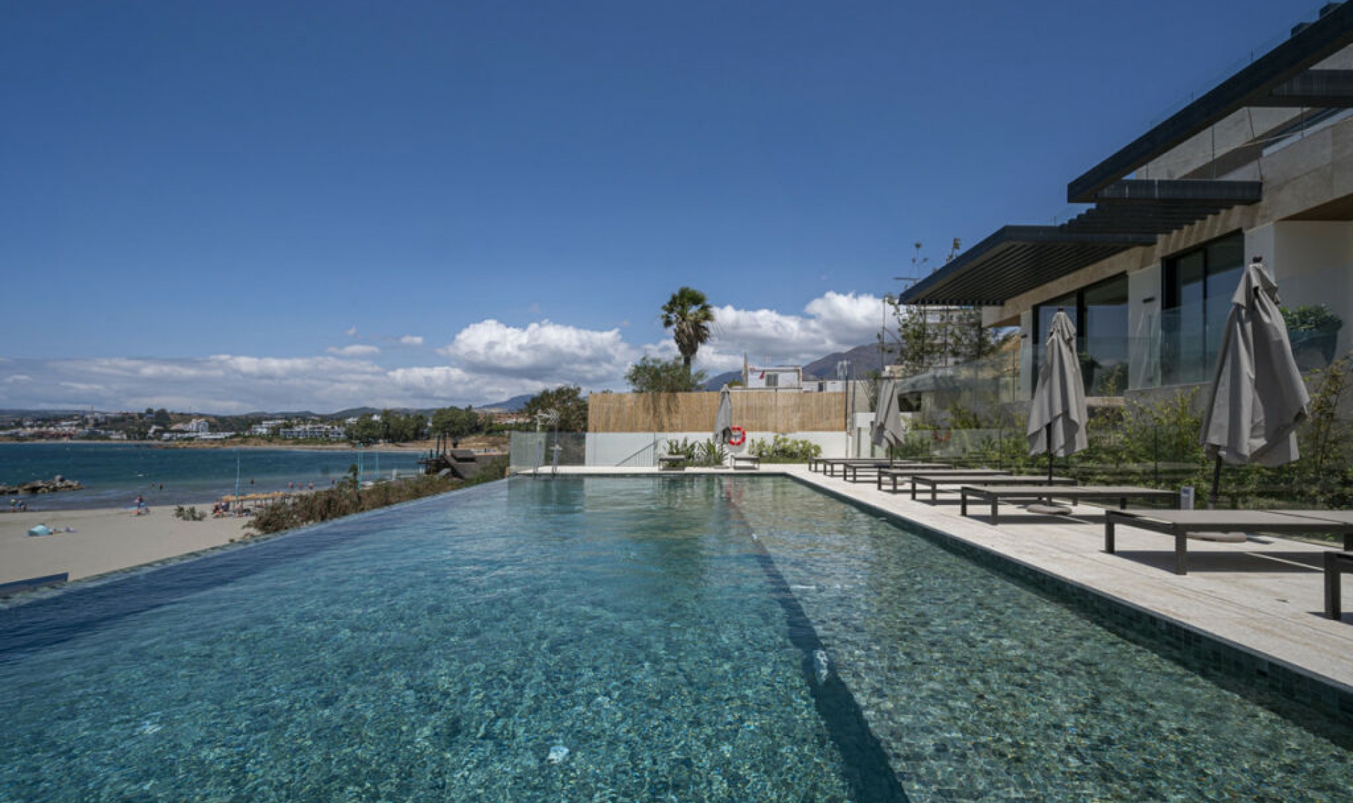 Další prodej - Apartment -
Estepona