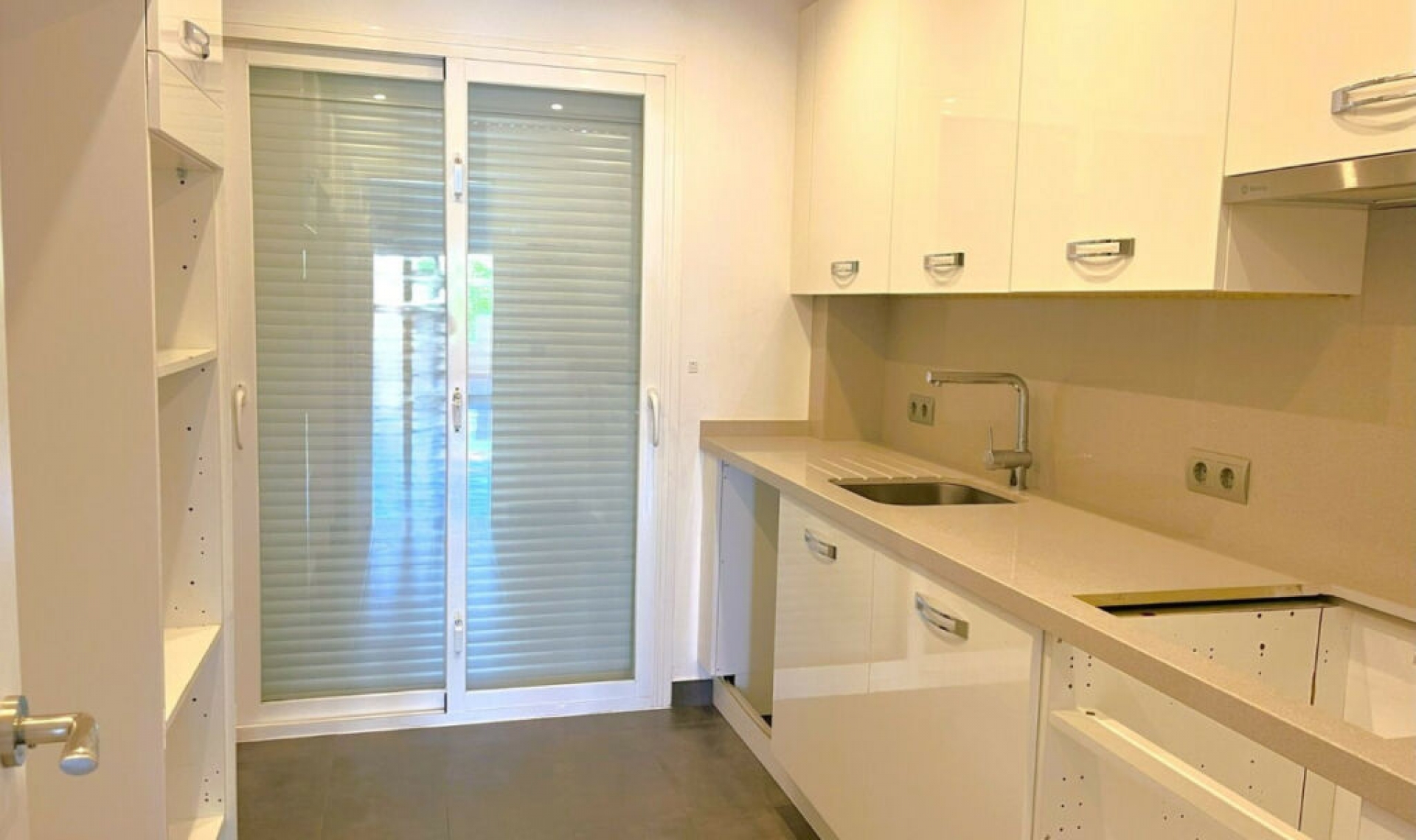 Další prodej - Apartment -
Estepona