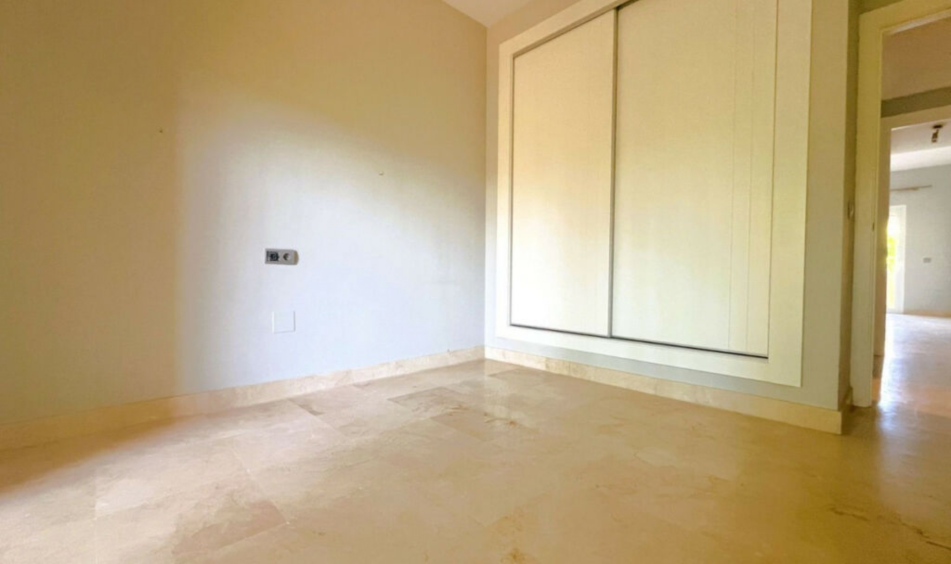 Další prodej - Apartment -
Estepona
