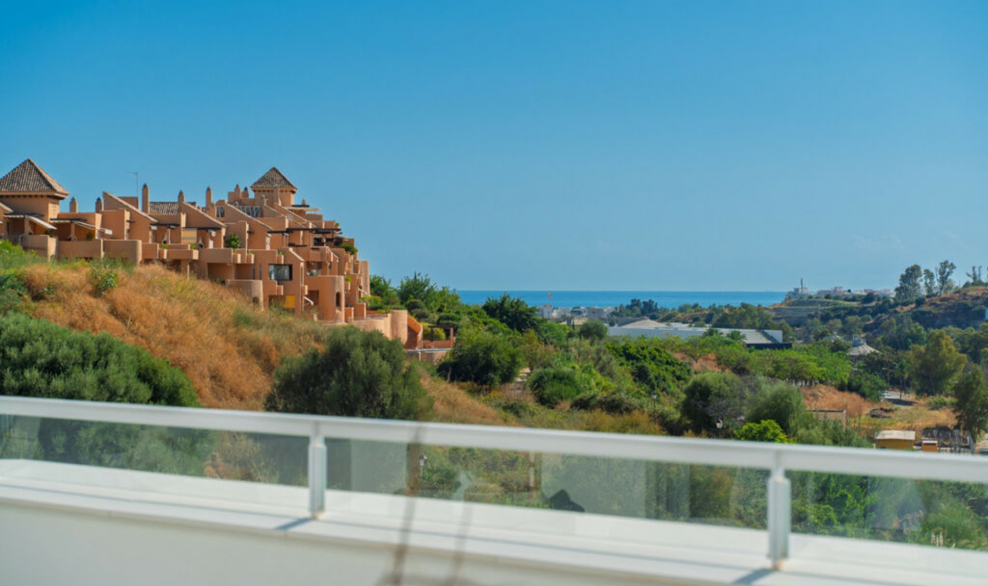 Další prodej - Apartment -
Estepona