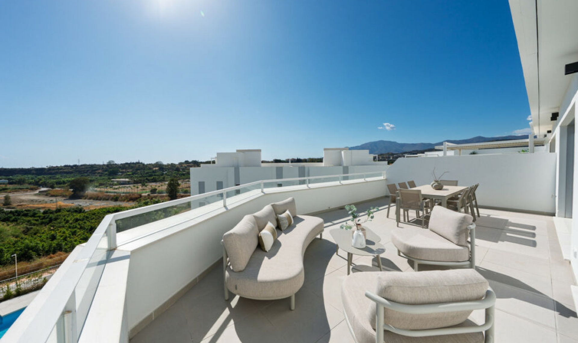 Další prodej - Apartment -
Estepona