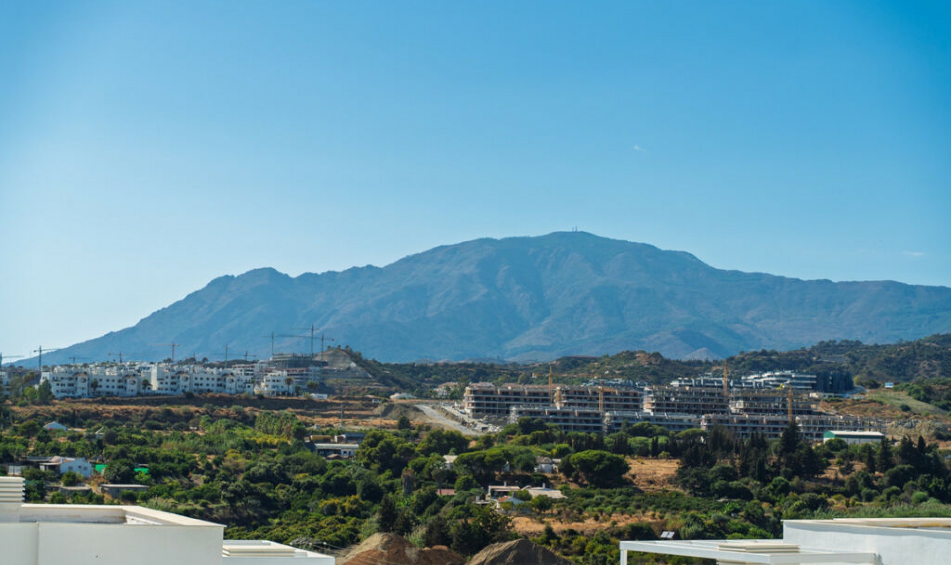 Další prodej - Apartment -
Estepona