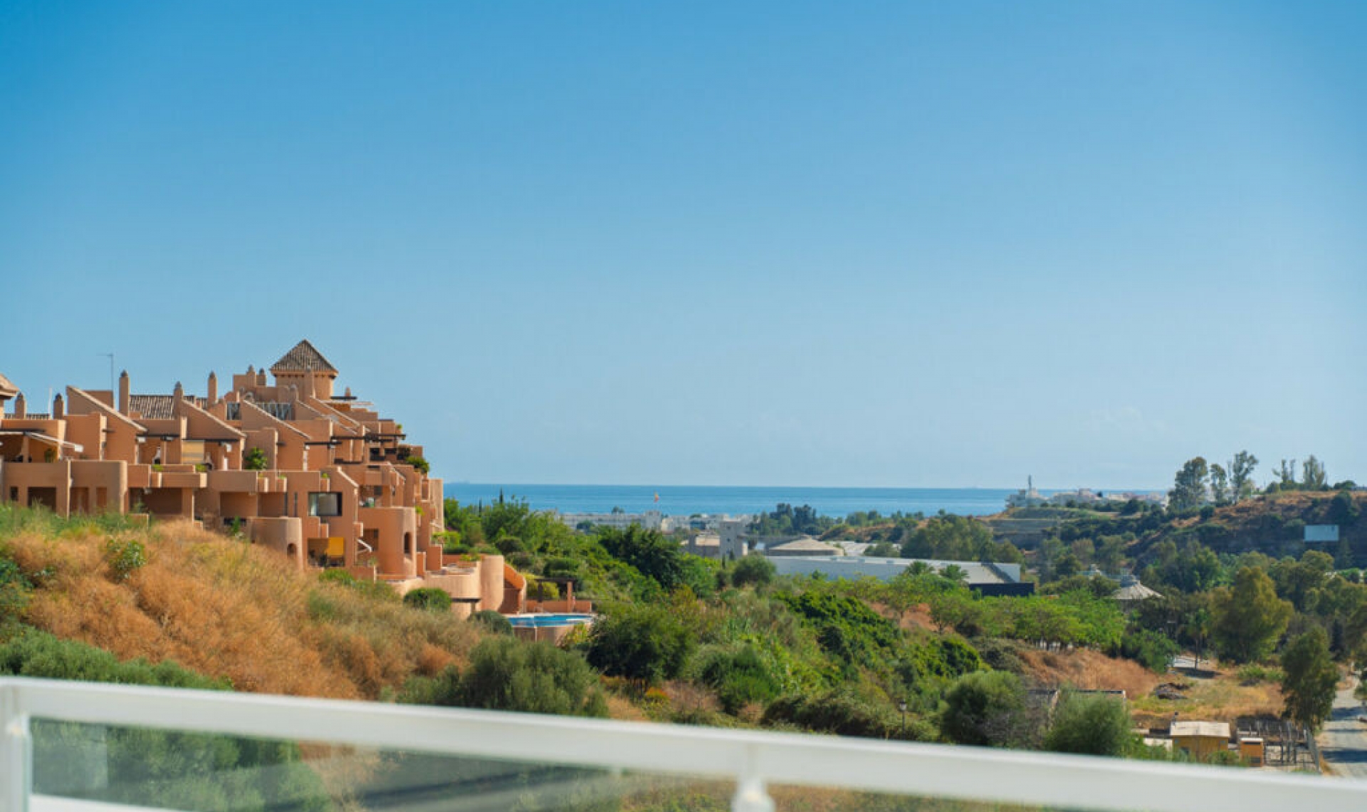 Další prodej - Apartment -
Estepona