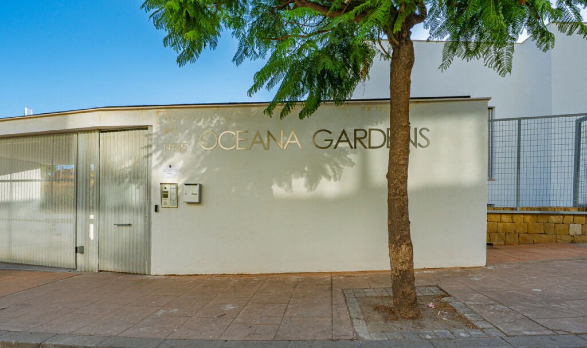 Další prodej - Apartment -
Estepona