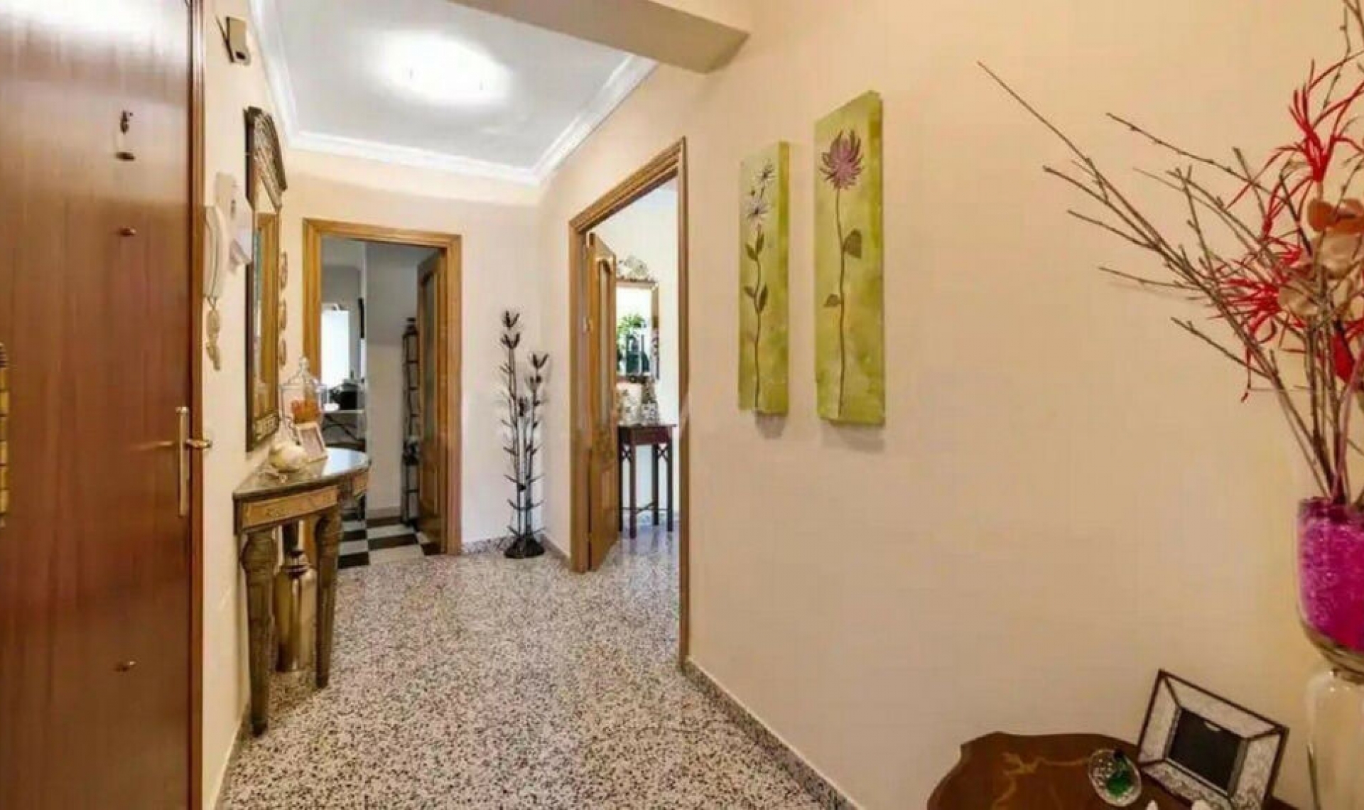 Další prodej - Apartment -
Estepona