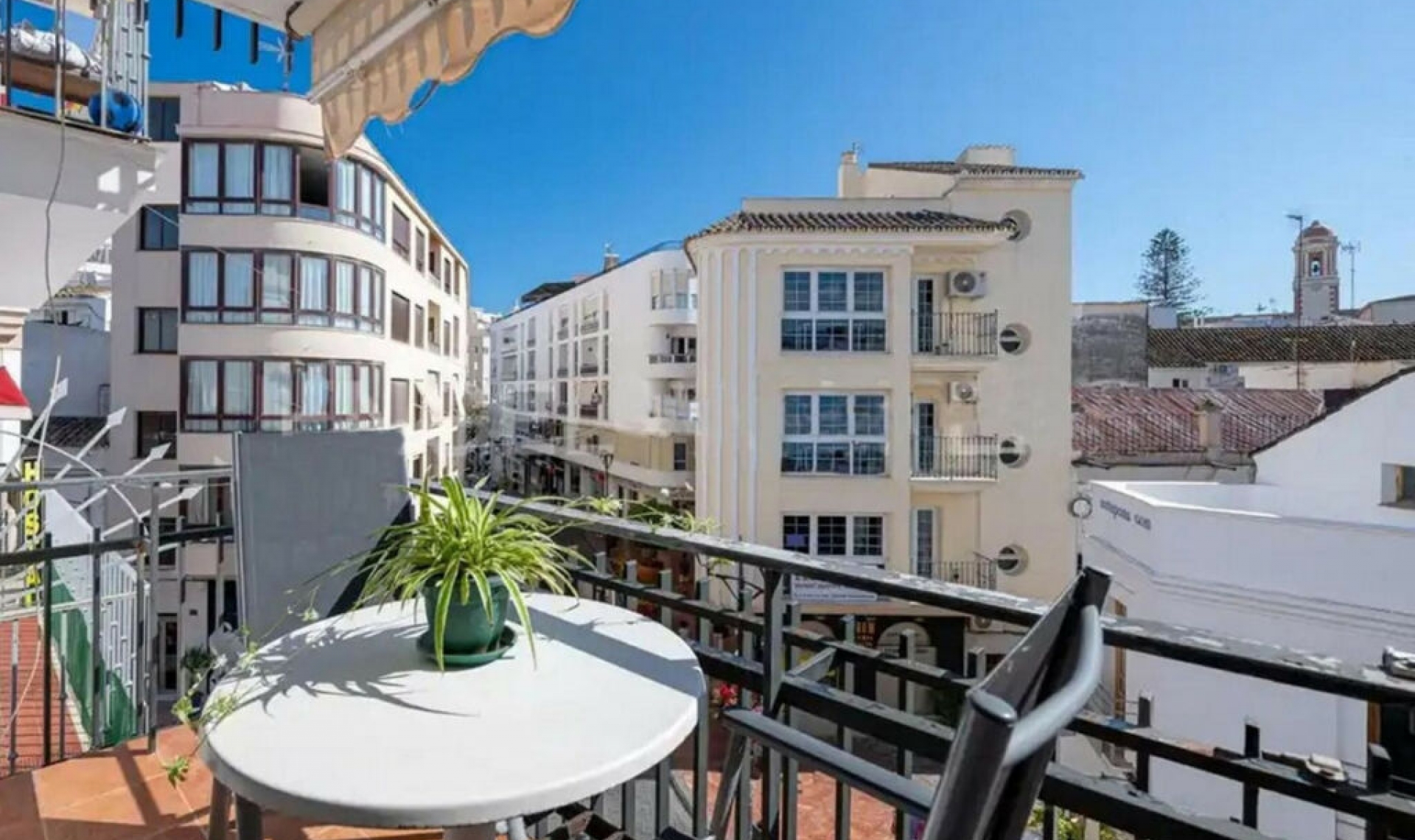 Další prodej - Apartment -
Estepona