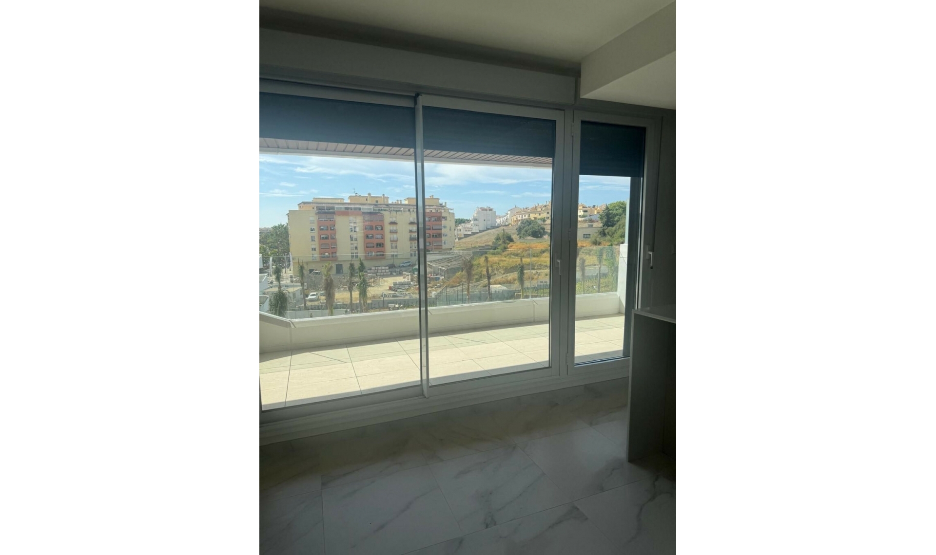 Další prodej - Apartment -
Estepona