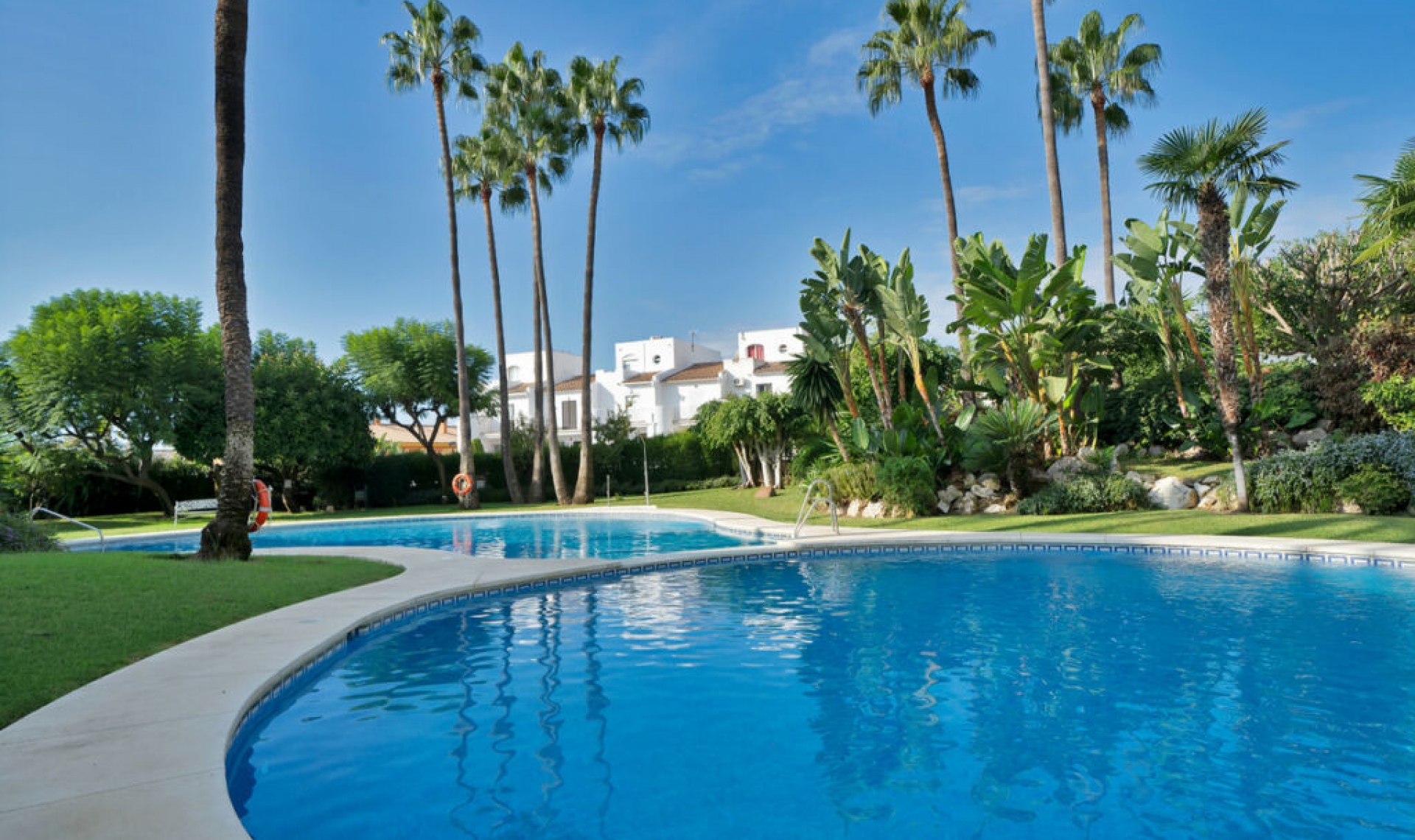 Další prodej - Apartment -
Estepona
